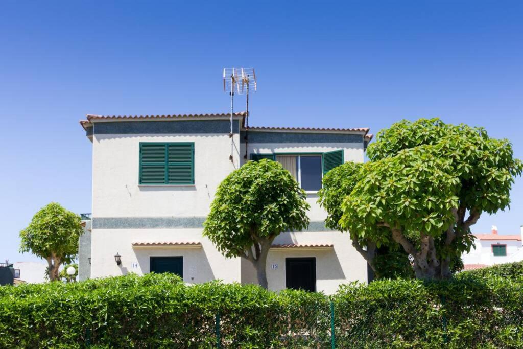 Tranquilo Apartamento Con Preciosa Cala En La Puerta Сьюдадела Экстерьер фото